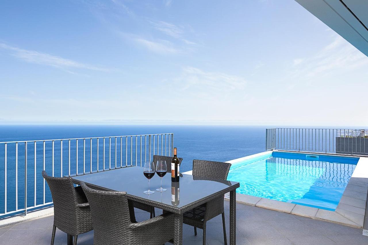 Villa Peak A Boo Private Heated Pool And Private Parking à Câmara de Lobos Extérieur photo