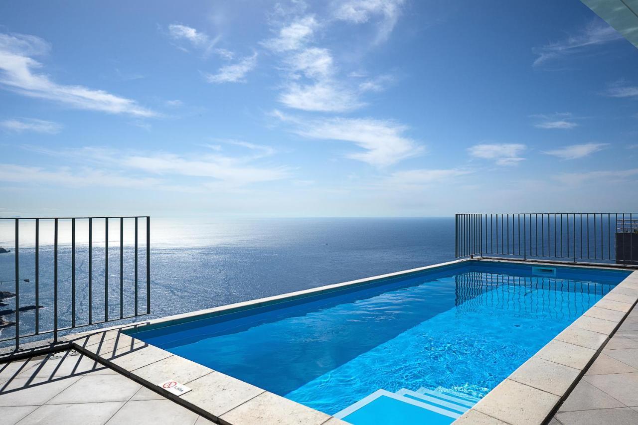 Villa Peak A Boo Private Heated Pool And Private Parking à Câmara de Lobos Extérieur photo